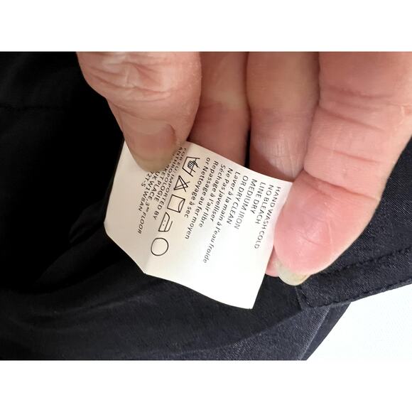 Anthropologie Tiny size M gauchos black front & side pockets button-fly closure - Picture 10 of 10